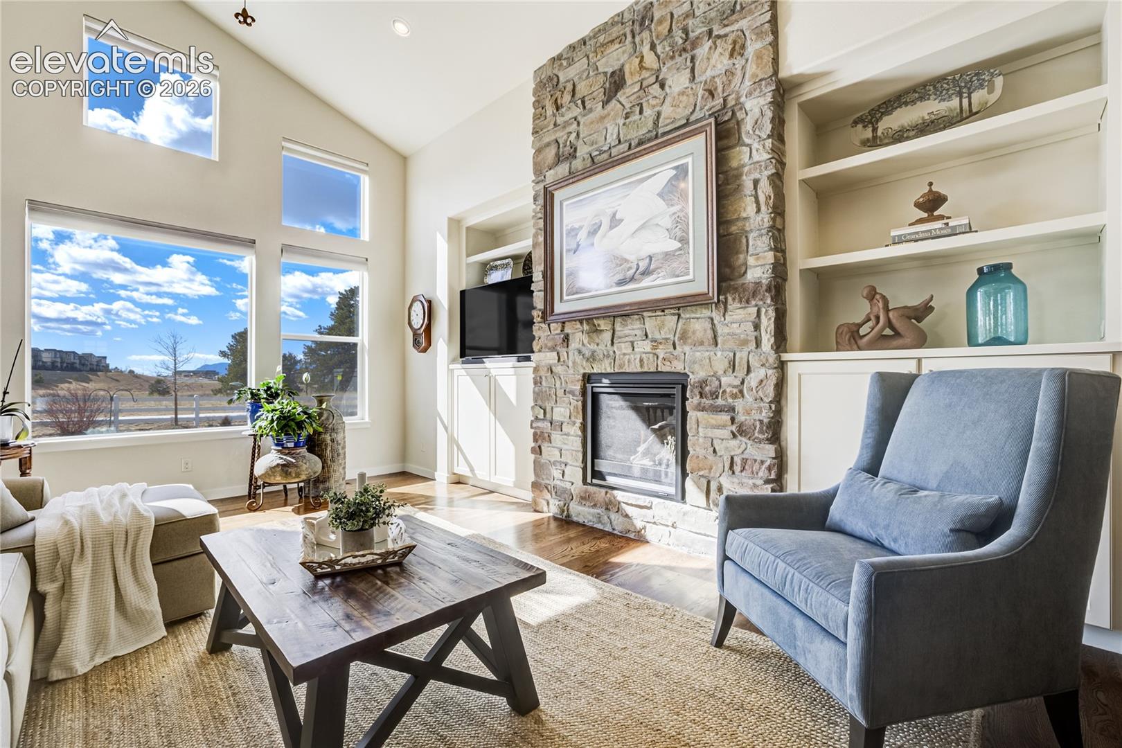 1265 Foothills Farm Way