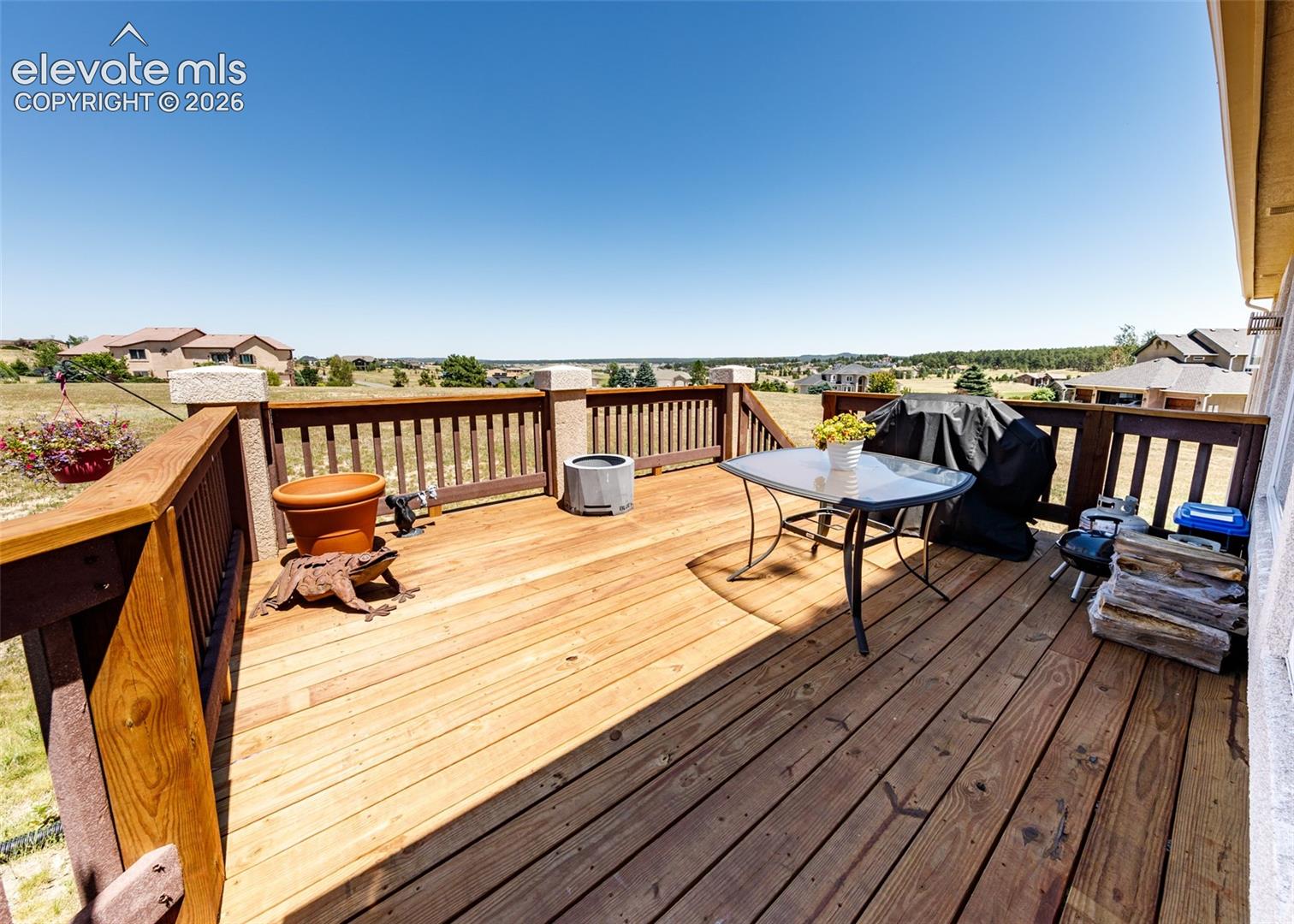 890 Kings Deer Point