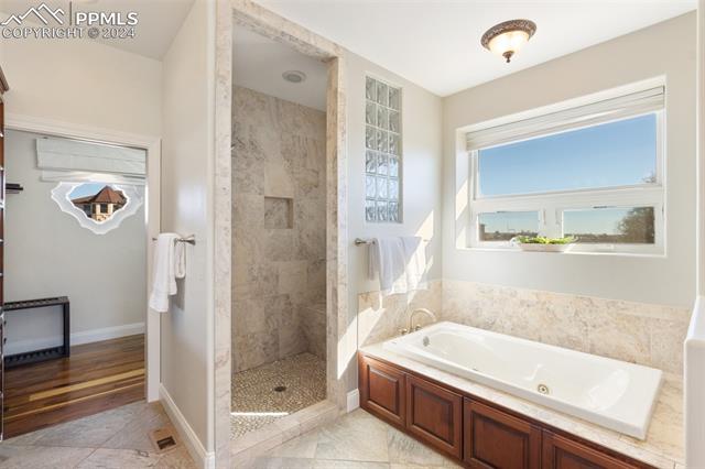 219 Crown High Court