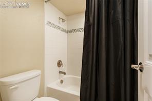 8518 Moorland Lane