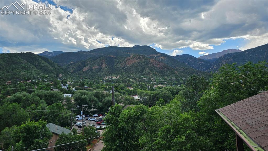 111 Pinon Lane