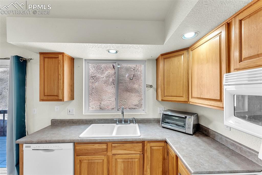111 Pinon Lane