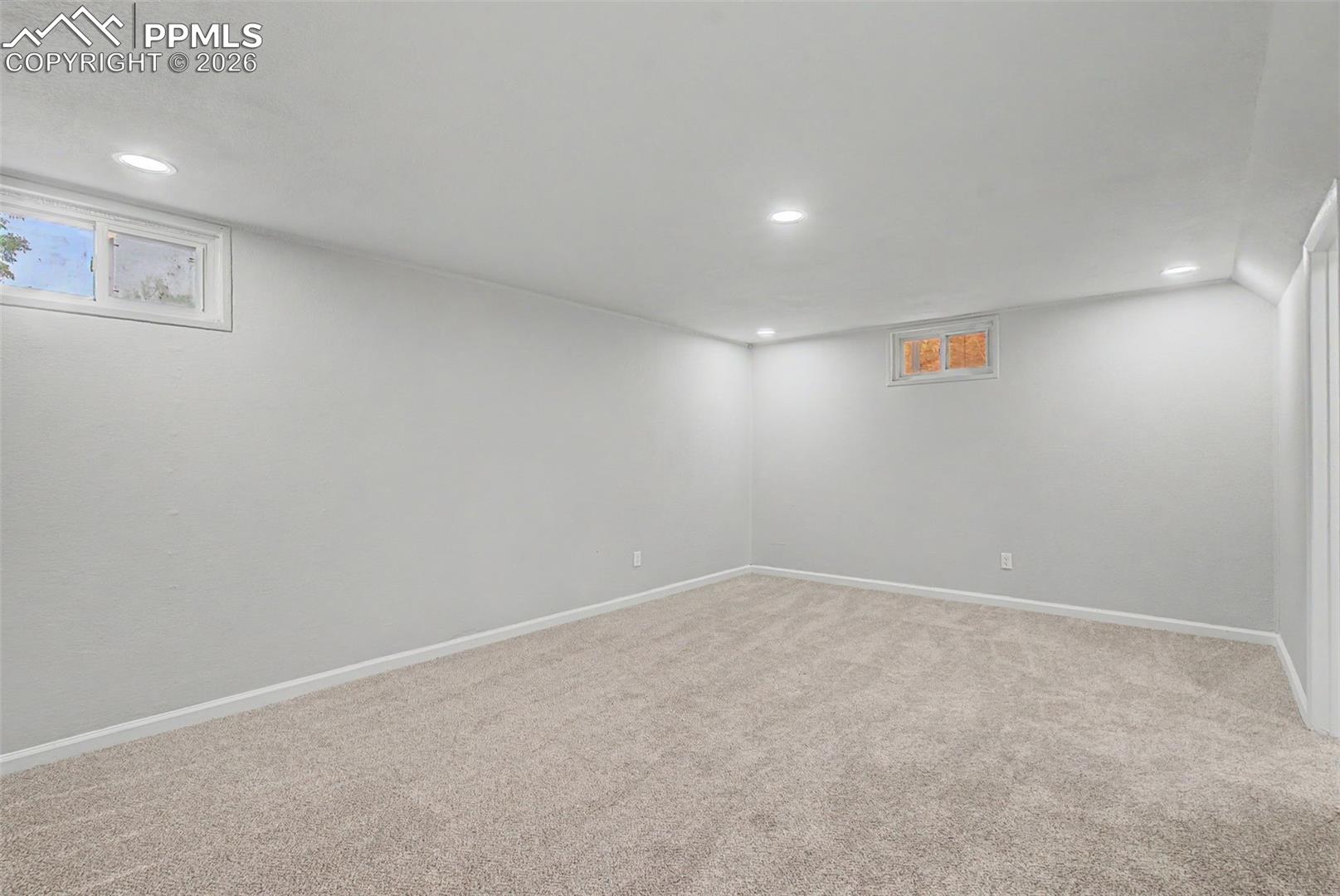 29 Garland Avenue