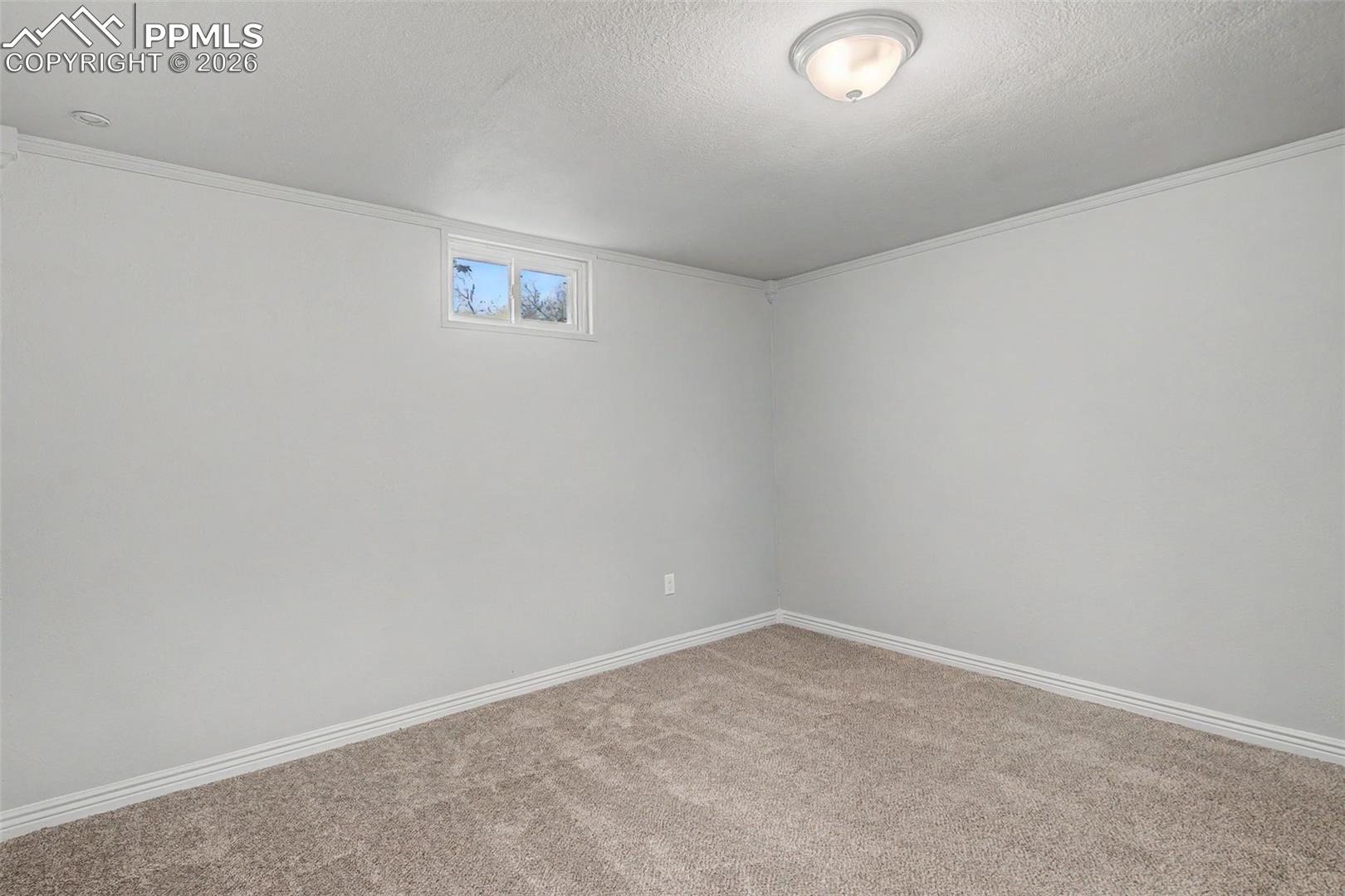 29 Garland Avenue