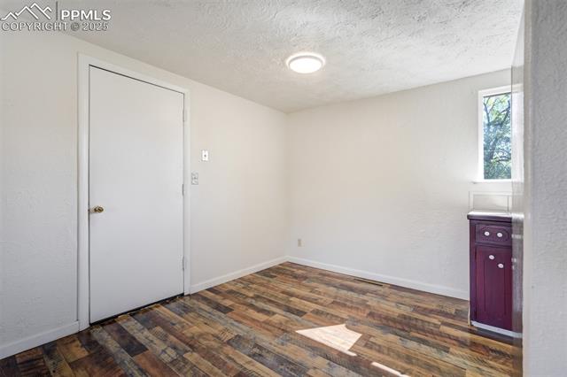 1243 Hartford Street