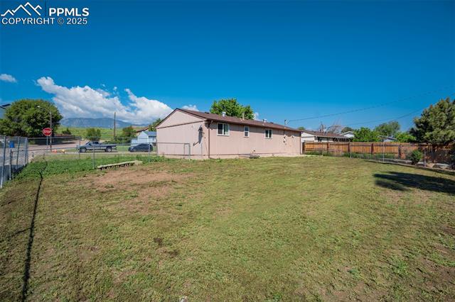 1243 Hartford Street