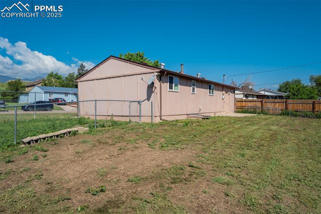 1243 Hartford Street