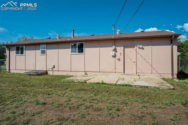 1243 Hartford Street