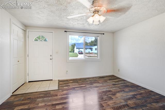 1243 Hartford Street