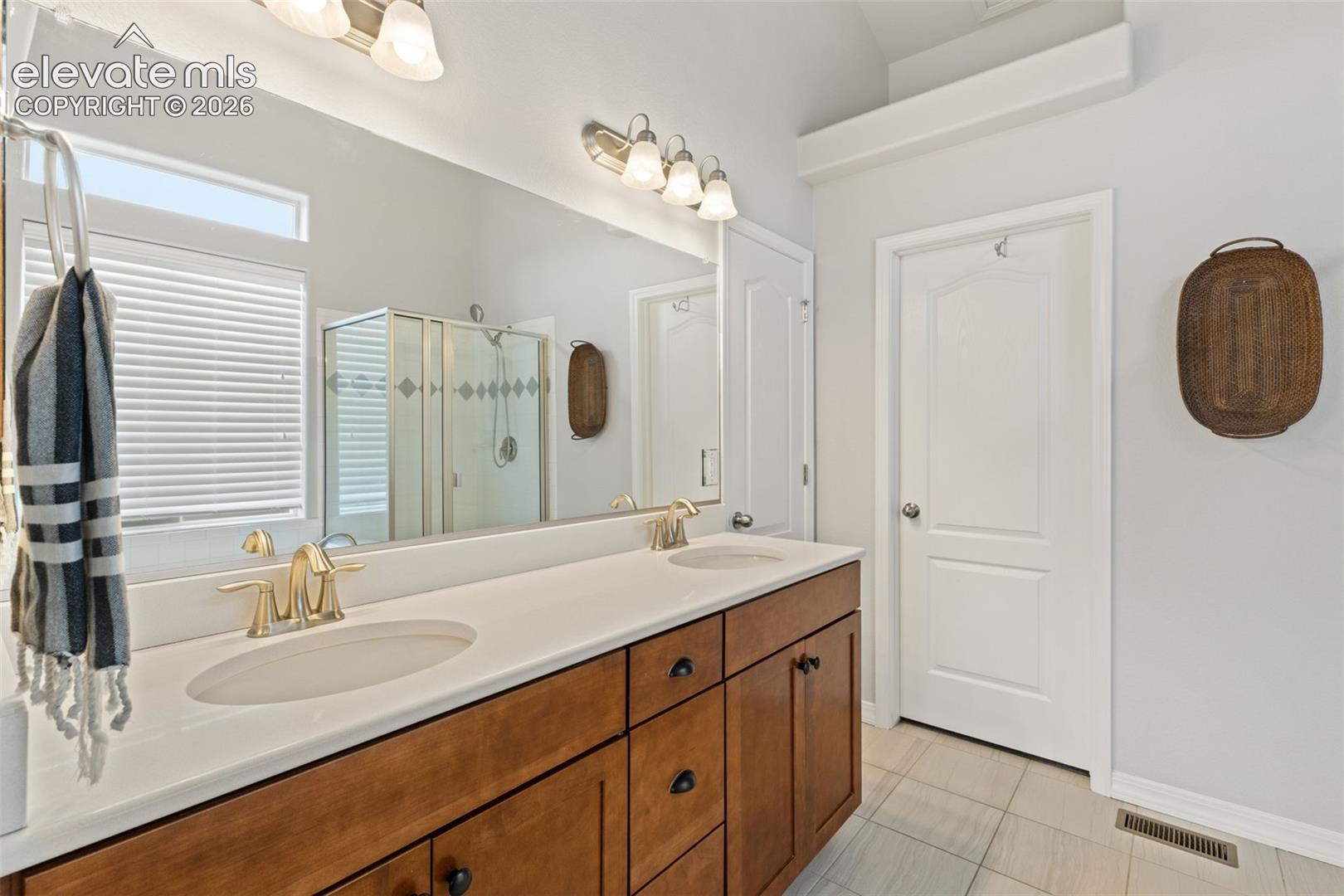 16761 Buffalo Valley Path