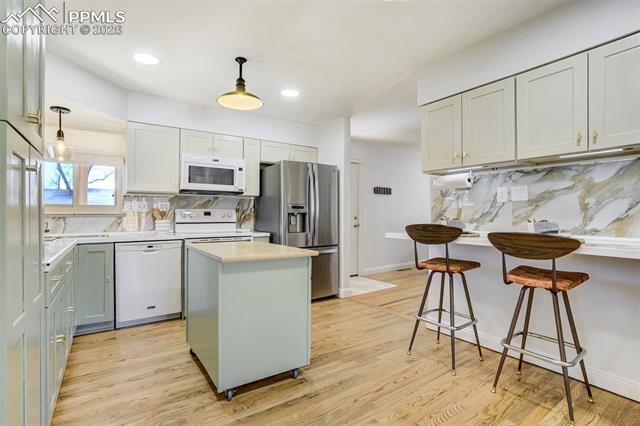 1004 Arcturus Drive