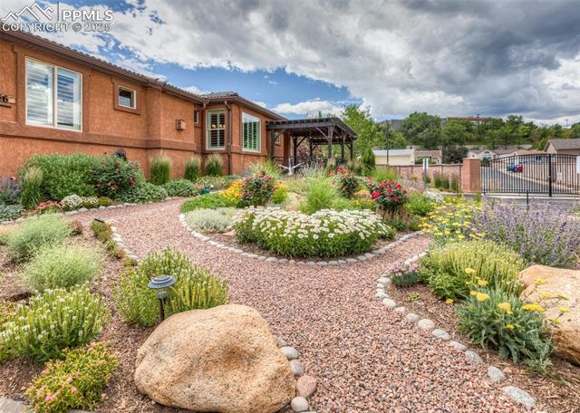 36 Mountain Spirit Point