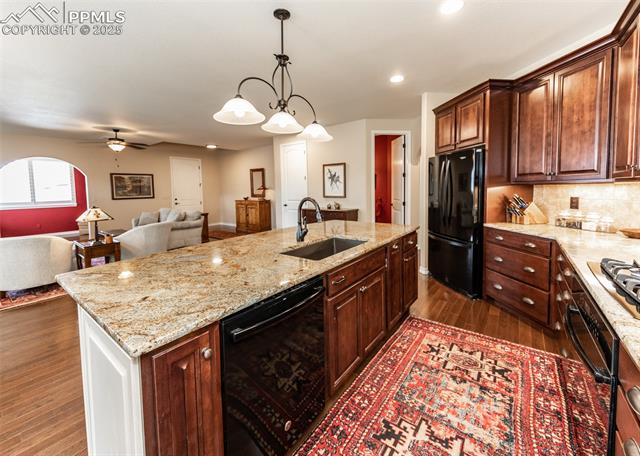 36 Mountain Spirit Point