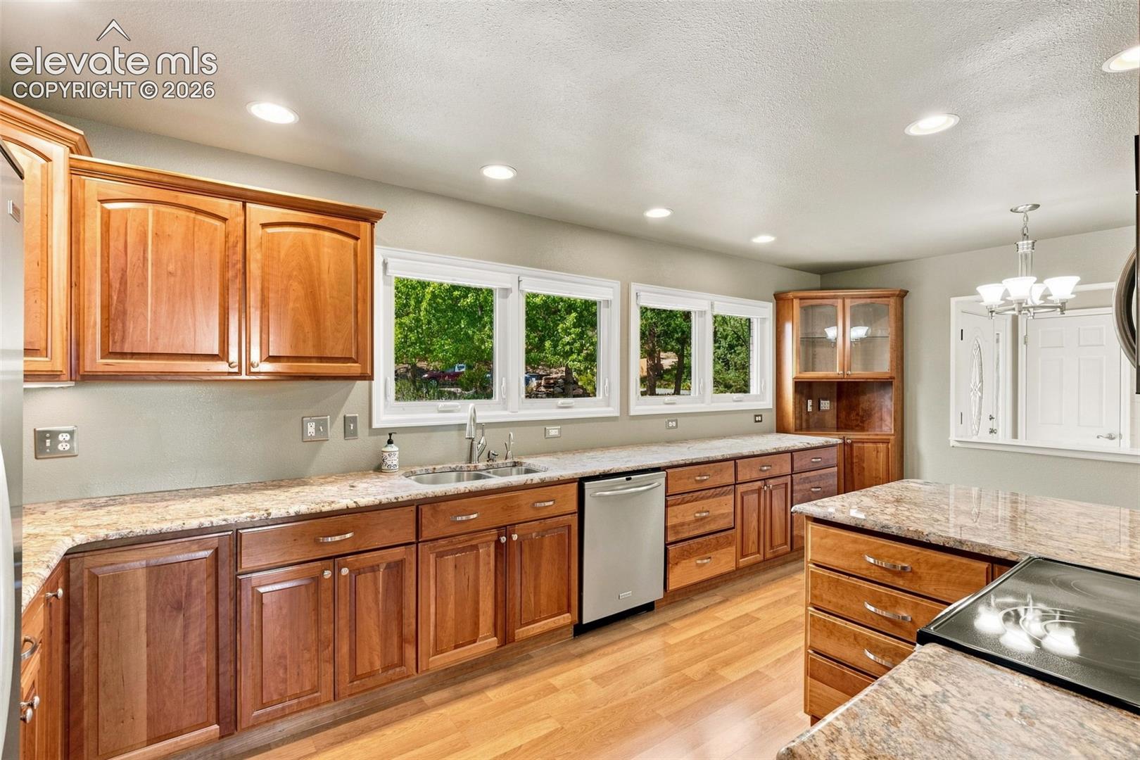 2706 Andromeda Drive