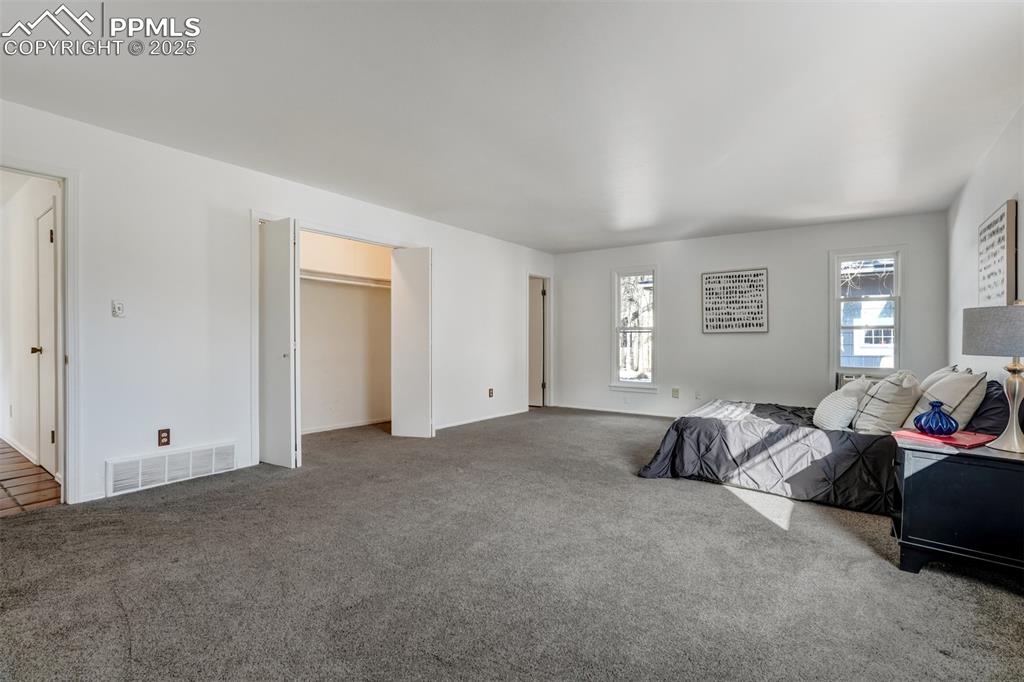 331 Cheyenne Boulevard