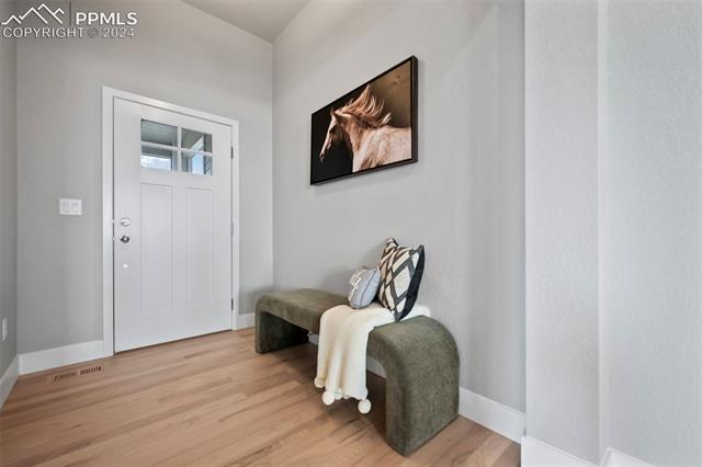 6421 Deco Drive