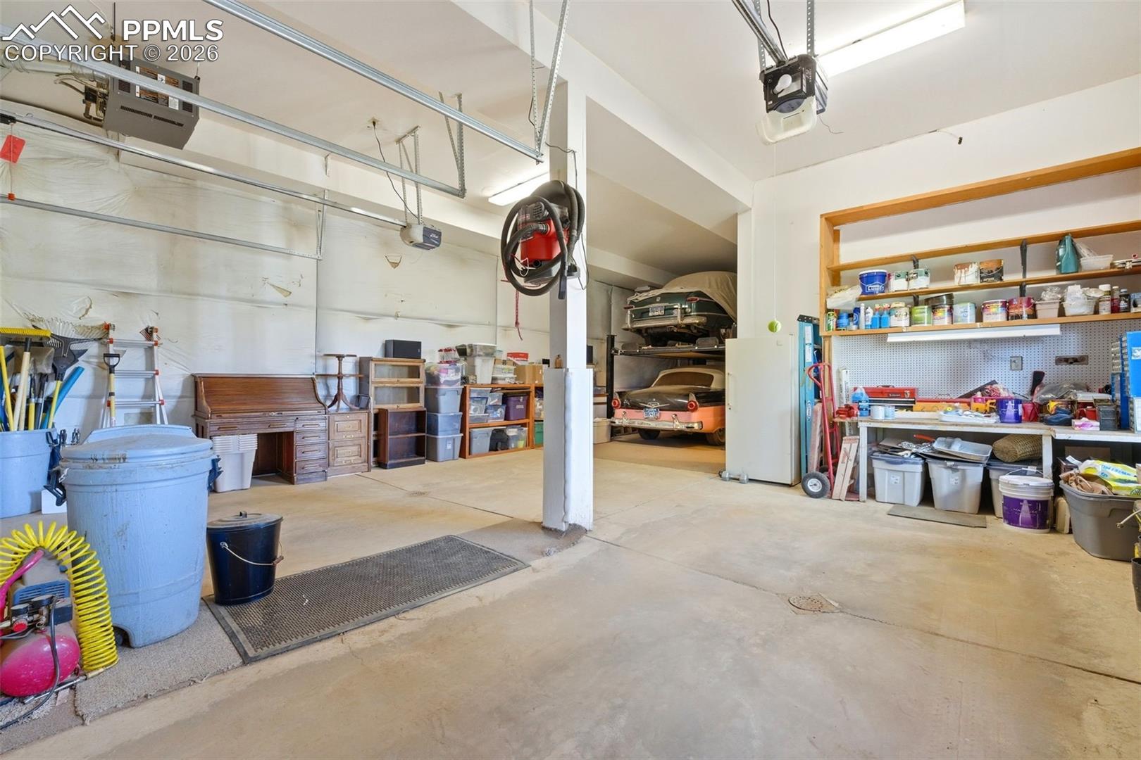 6070 Big Horn Road