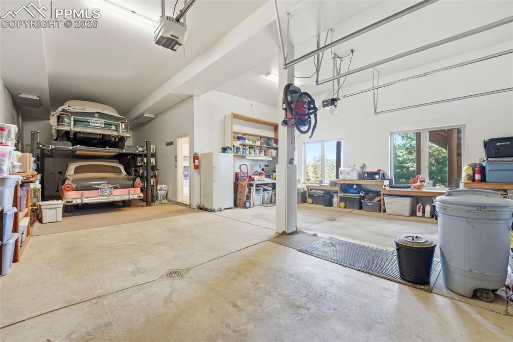 6070 Big Horn Road
