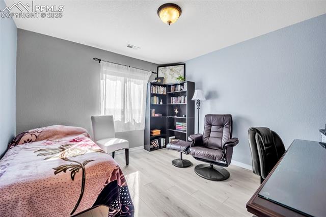 4751 Falcons Hood Point