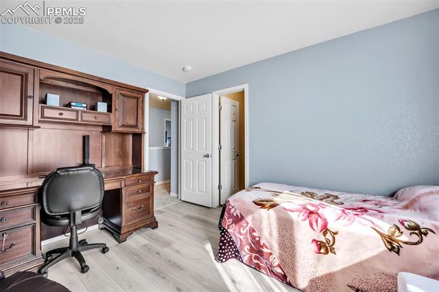 4751 Falcons Hood Point