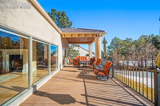 1425 W Cheyenne Mountain Boulevard