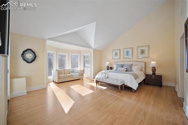 1425 W Cheyenne Mountain Boulevard