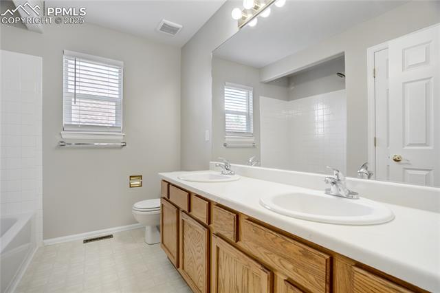 1264 Castle Hills Place