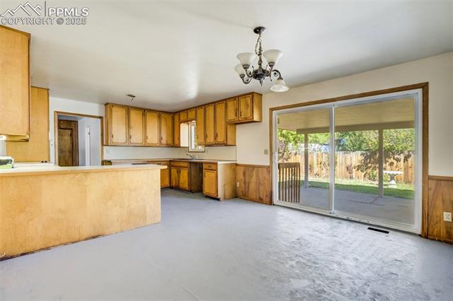 1608 Mount View Lane