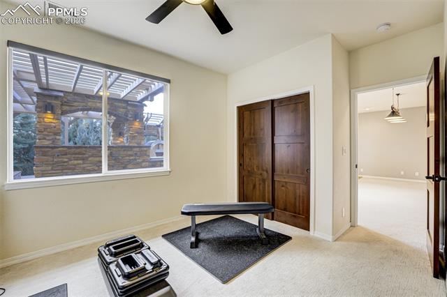 6048 Cumbre Vista Way