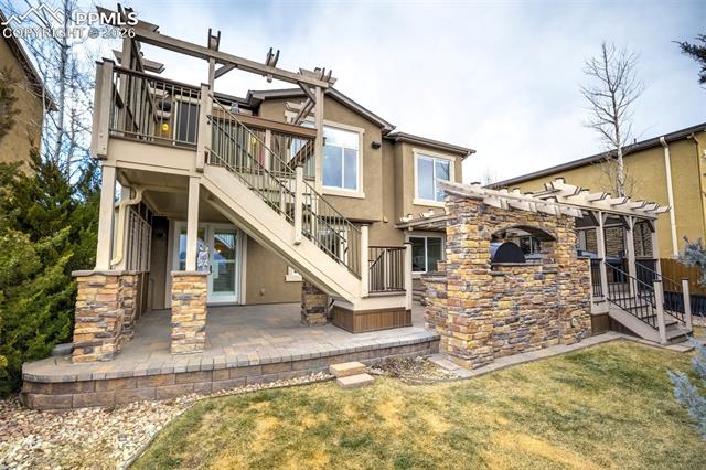 6048 Cumbre Vista Way