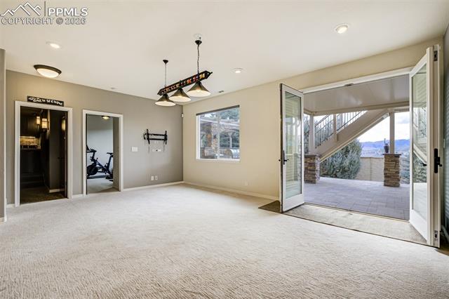 6048 Cumbre Vista Way