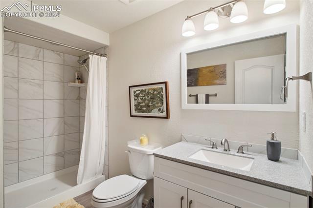 5655 Sonnet Ridge Point