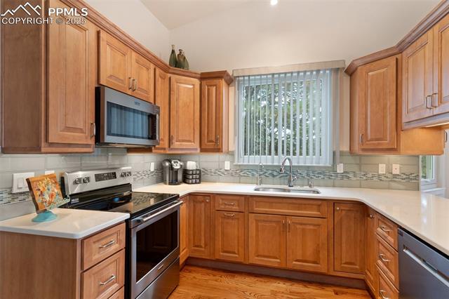 2066 Summerset Drive