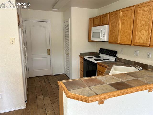 7163 Sand Crest View