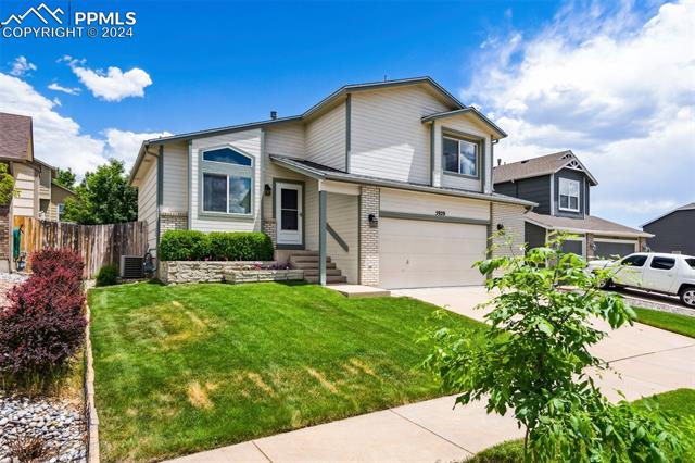 5929 Pioneer Mesa Drive