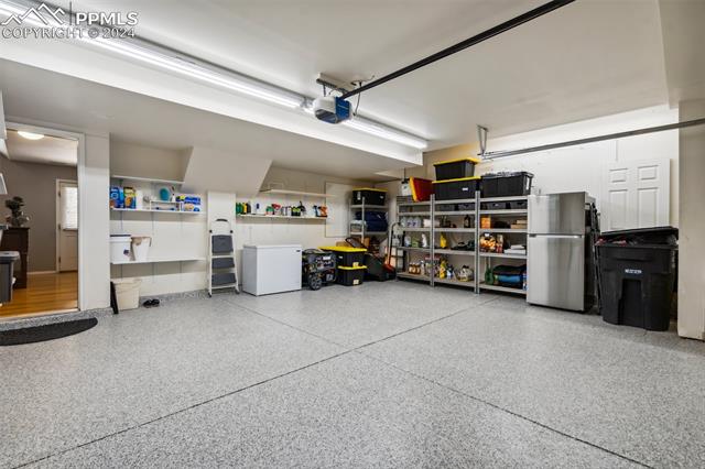 5929 Pioneer Mesa Drive