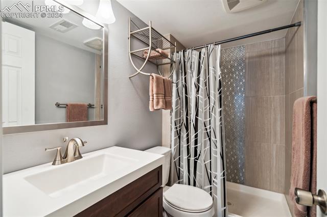 5929 Pioneer Mesa Drive