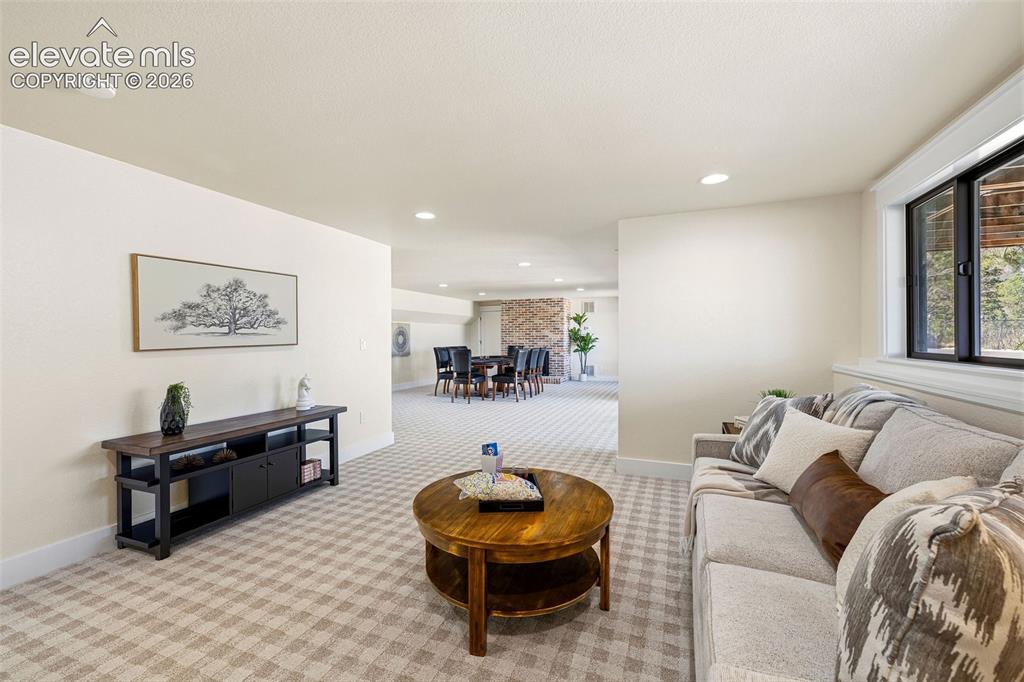1308 Mesa Avenue