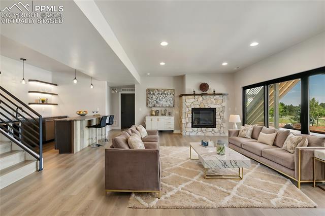 3825 Pinehurst Circle