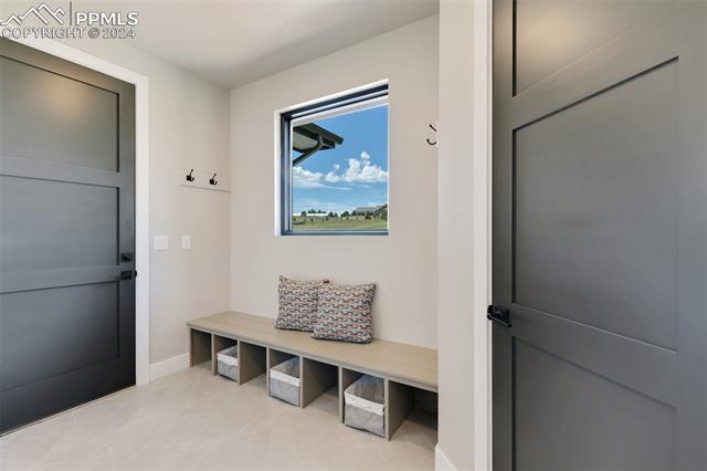 3825 Pinehurst Circle