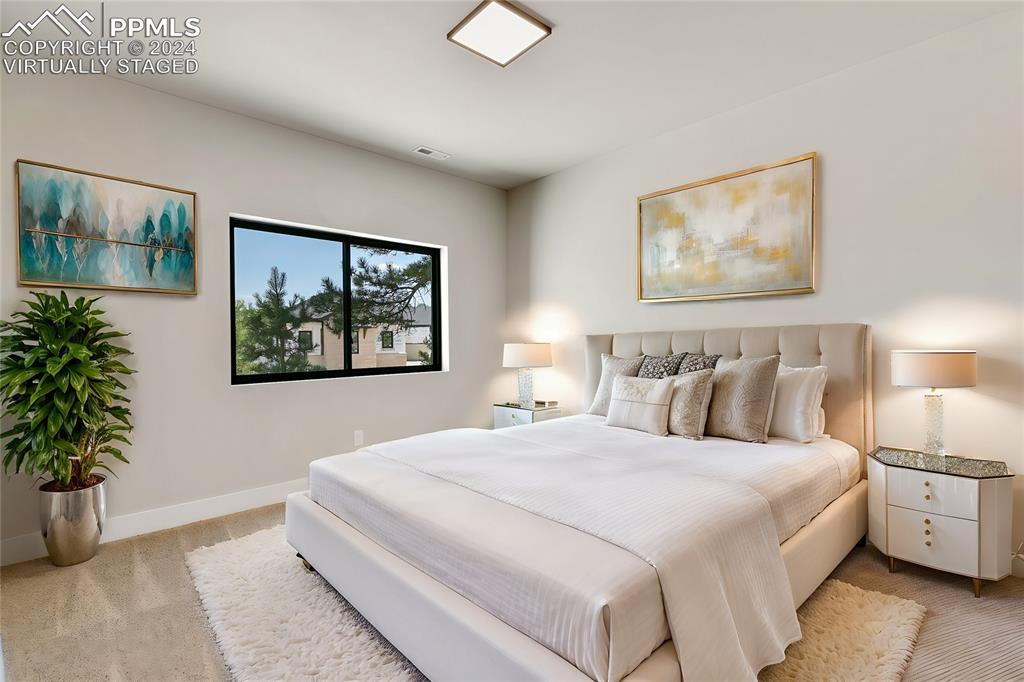 3825 Pinehurst Circle