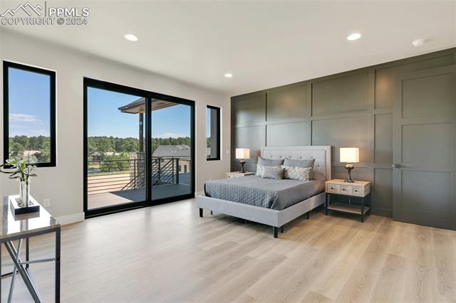 3825 Pinehurst Circle