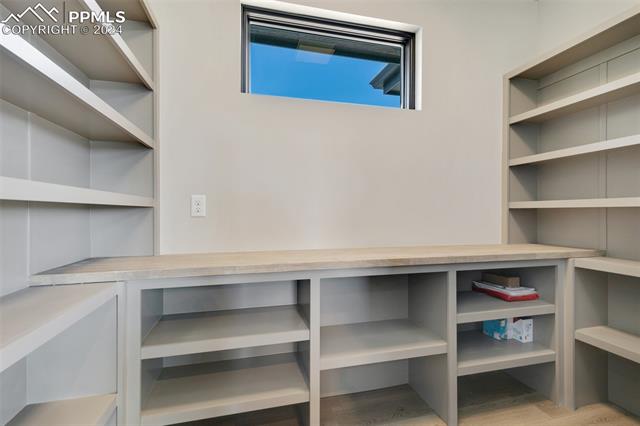 3825 Pinehurst Circle