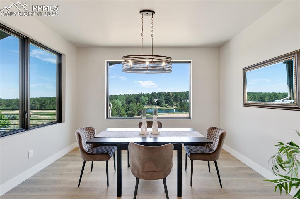 3825 Pinehurst Circle