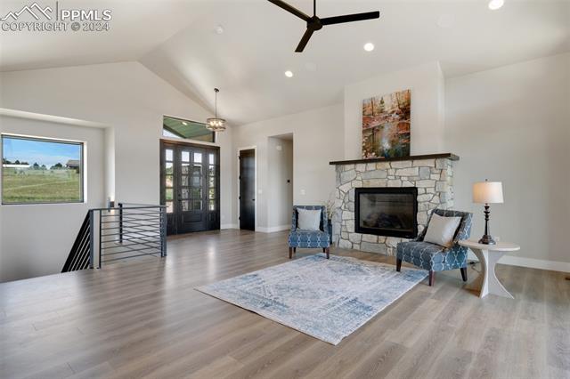 3825 Pinehurst Circle