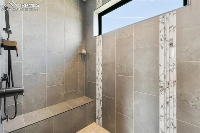 3825 Pinehurst Circle