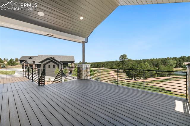 3825 Pinehurst Circle