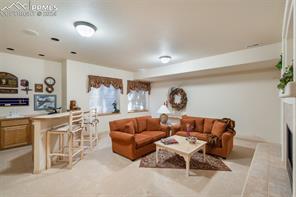 3240 Blodgett Drive