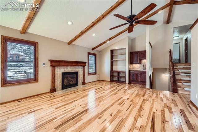 985 N War Eagle Drive