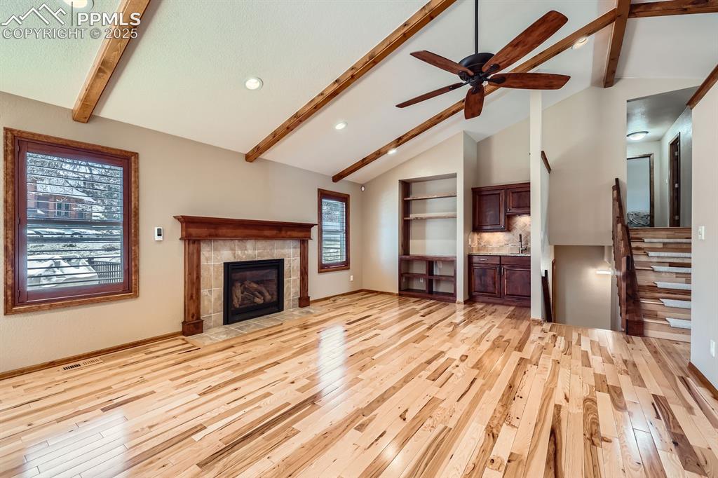 985 N War Eagle Drive